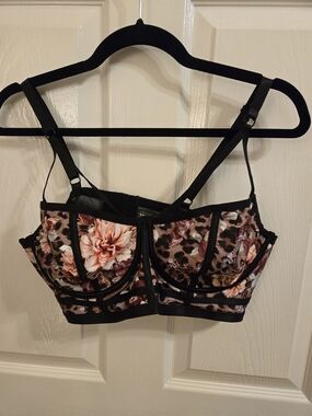 Torrid  Floral Leopard Longline Bralette - Black and Pink